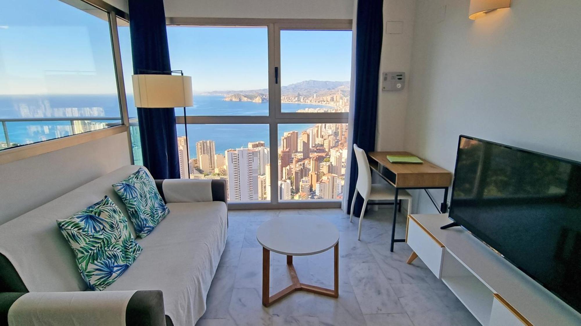Apartment Highrise With Private Terrace & Sea Views - 34th Floor *