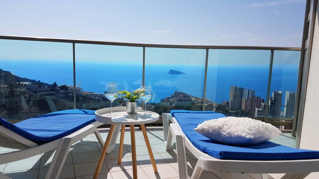 Apartment Highrise With Private Terrace & Sea Views - 34th Floor